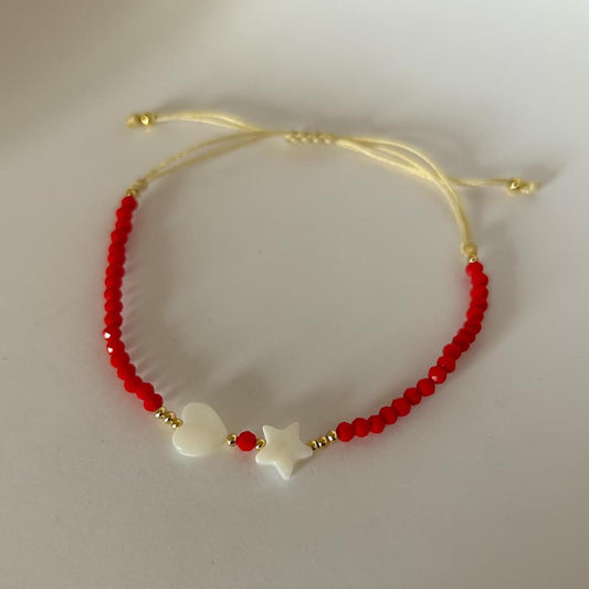 Scarlet Seashell Bracelet
